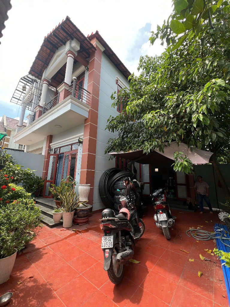 Nhà đất Bình Chánh 9t